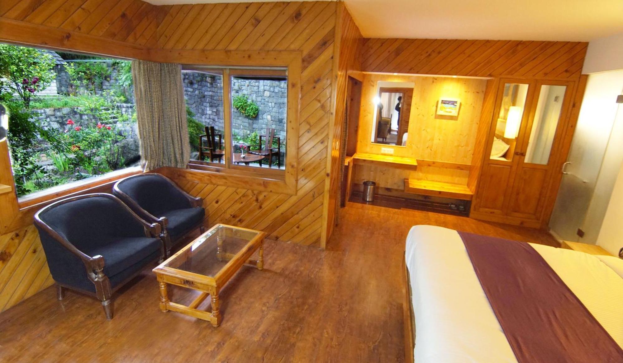 Banon Resorts Manāli Exteriör bild
