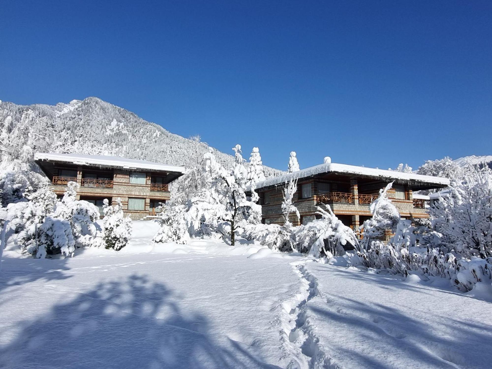 Banon Resorts Manāli Exteriör bild